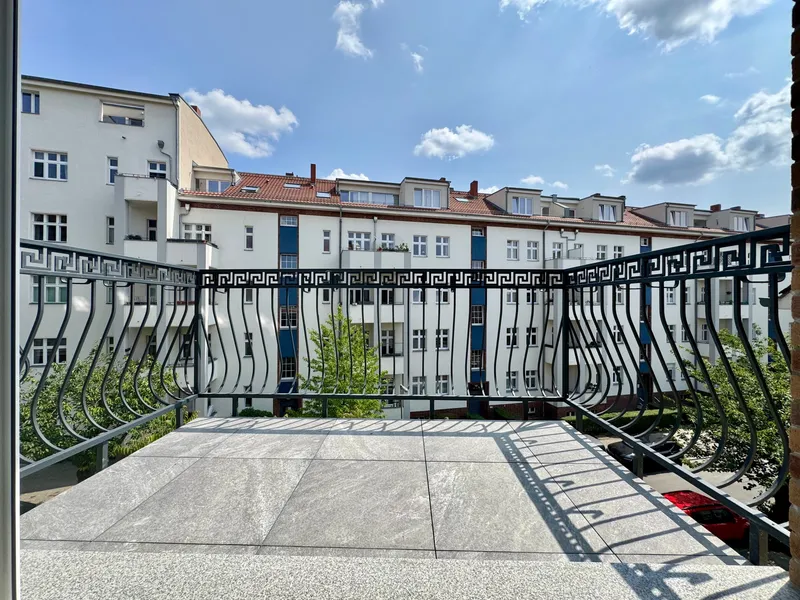 +++Schöne geräumige 2 Zimmer-Wohnung nahe der Schloßstr.+++ — photo 1
